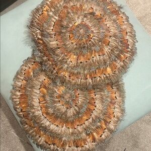 2 Hand-Crafted round placemat made from natural pheasant feathers 🪶